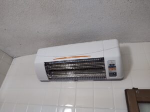 【現場レポート】涼風暖房機 高須産業  SDG-1200GBM 　交換工事