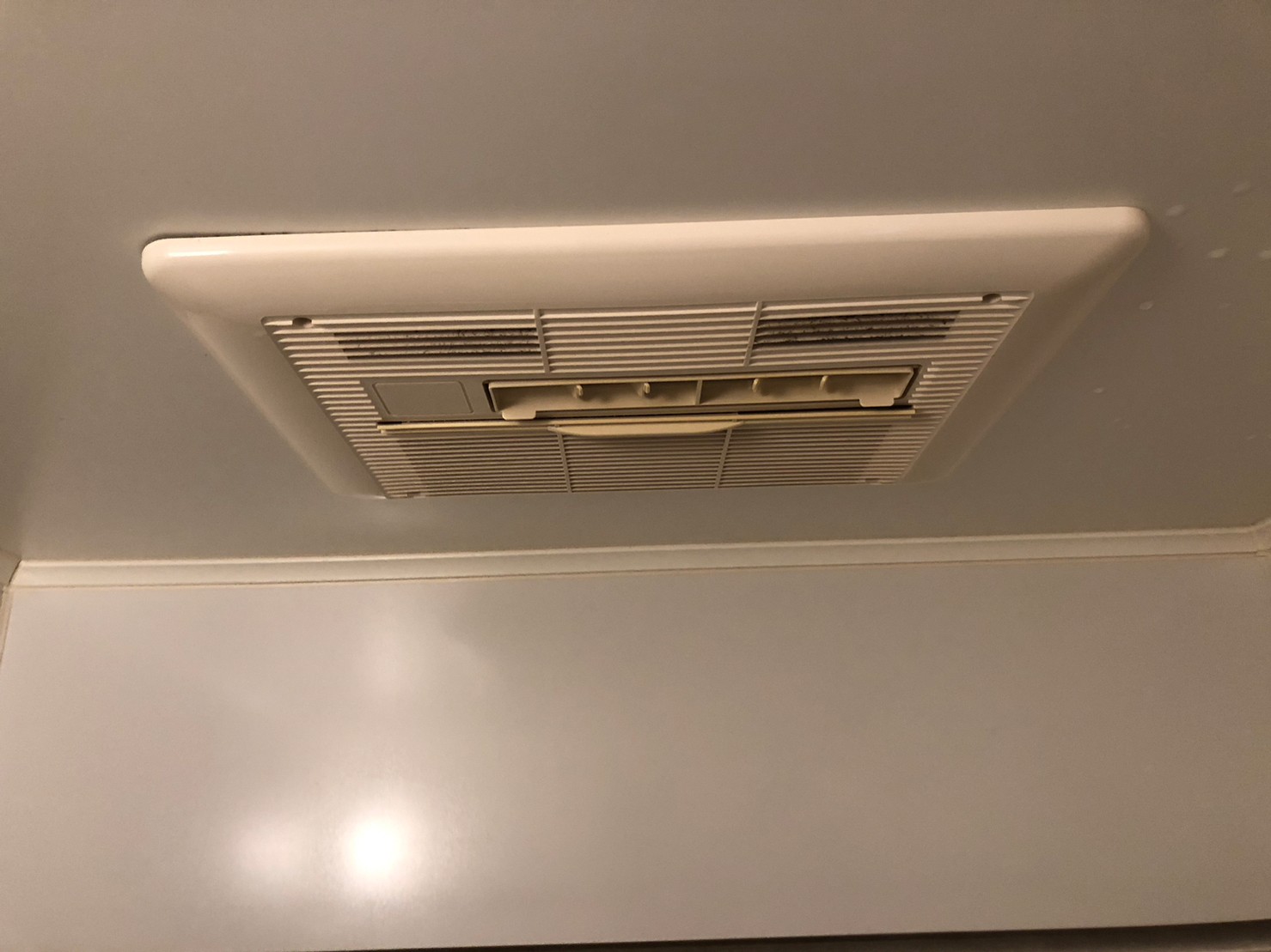 リンナイ 浴室暖房乾燥機 RBH-C3301K1 [温水式][天井埋込型][1室換気