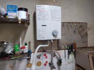 【現場レポート】Rinnai　ガス瞬間湯沸かし器 　RUS-V51YTB（元止式）交換工事