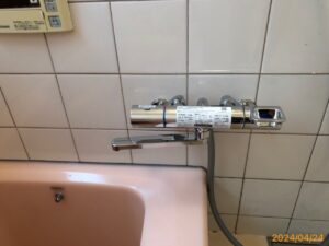 【現場レポート】リクシル　サーモスタット付シャワーバス水栓BF-KA145TSG（水栓金具）浴室水栓交換工事