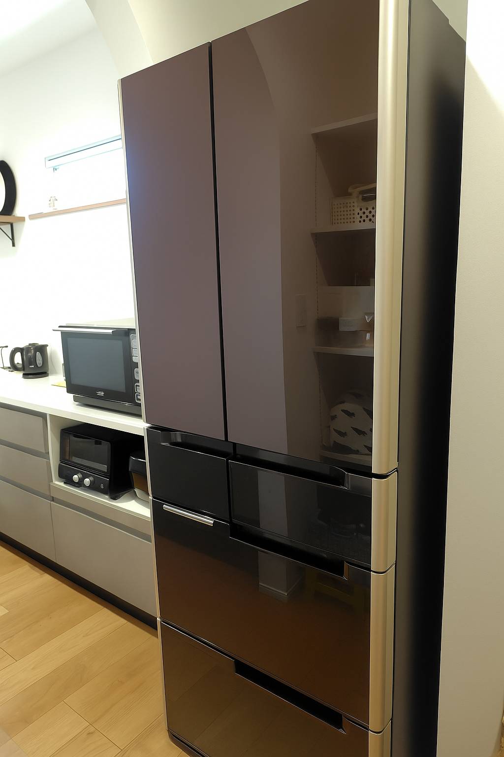 パナソニック 冷蔵庫 NR-F55HY2 クレーン利用搬入【京都市中京区】