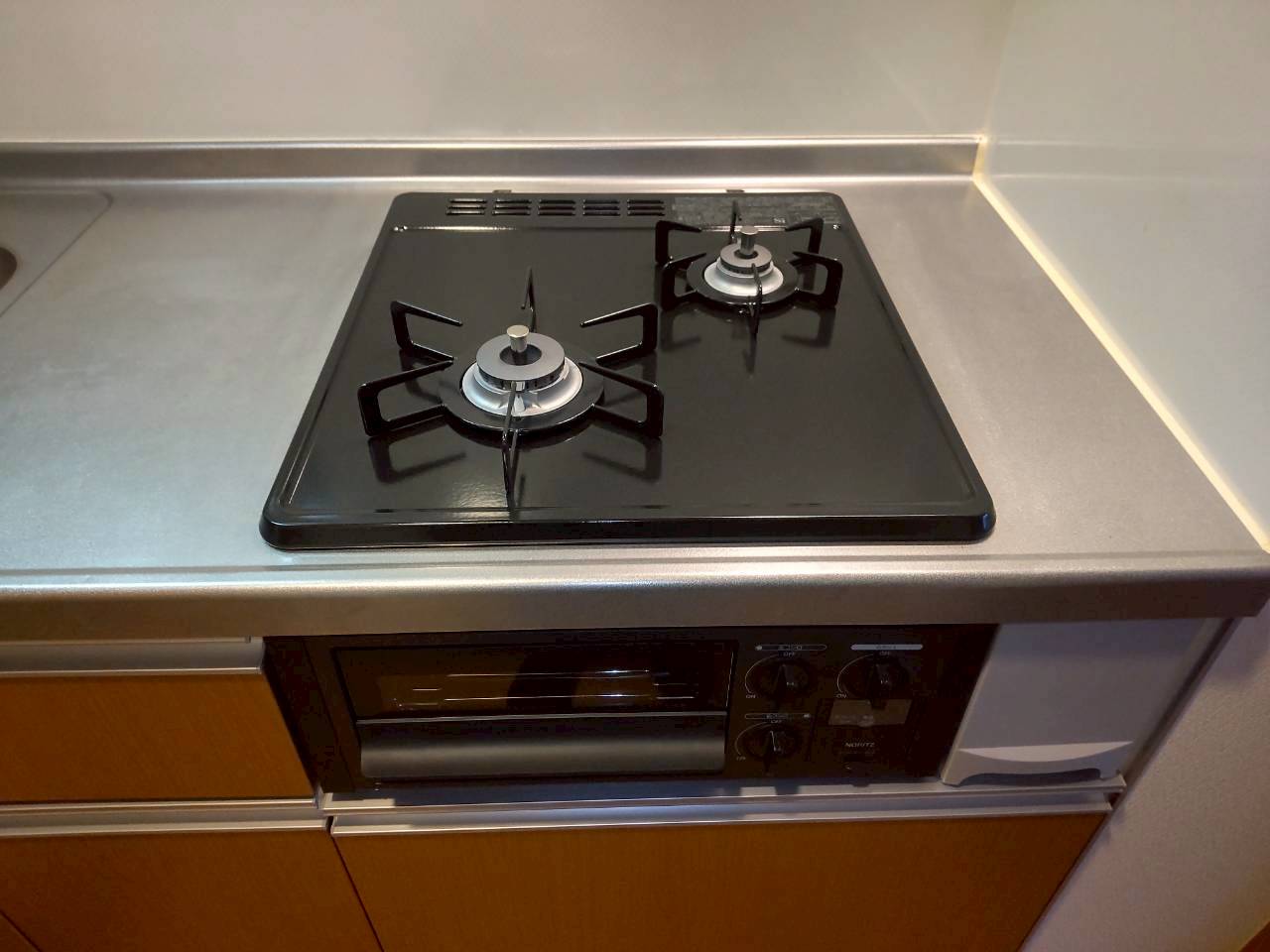ノーリツ　ビルトインコンロ交換 コンパクトタイプ2口  45cmタイプ グリル付 N2G23KSQ1【京都市北区】