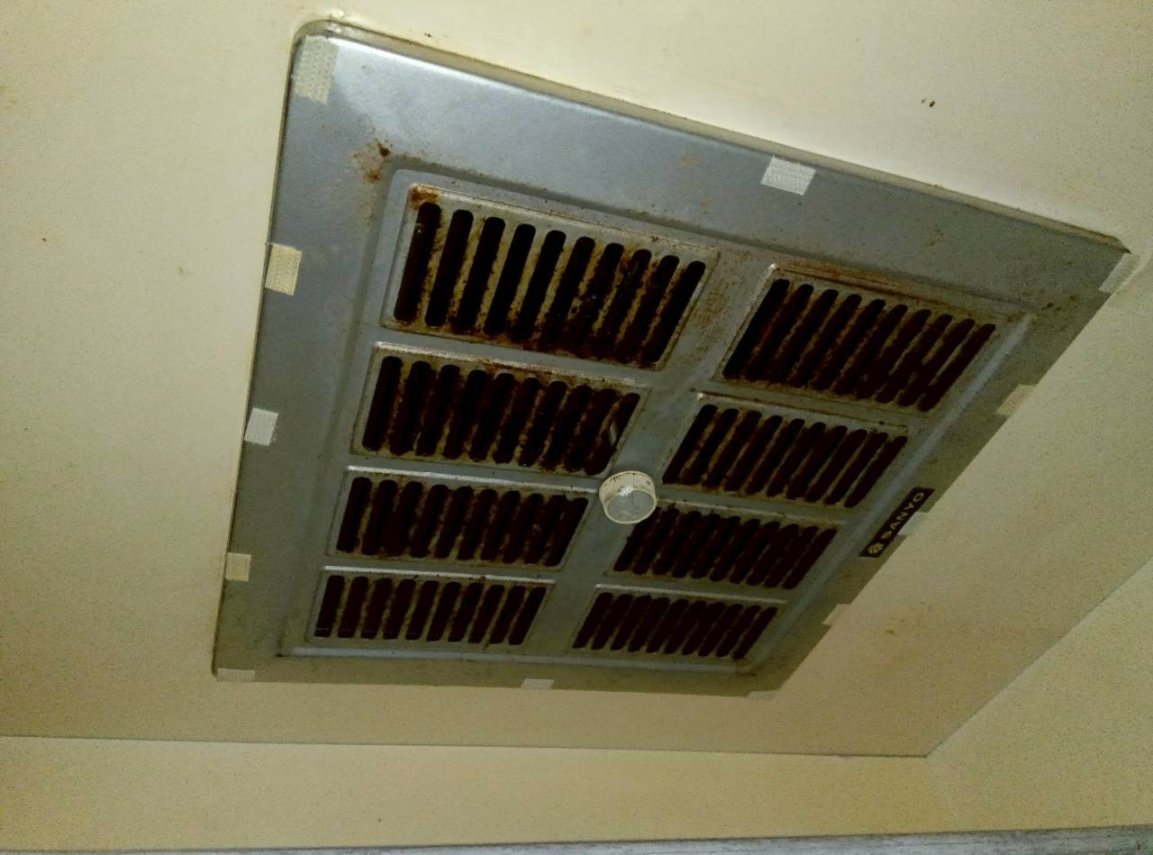 東芝 台所換気扇交換工事  DVF-14MRK8　【京都市下京区のマンション管理会社様より】