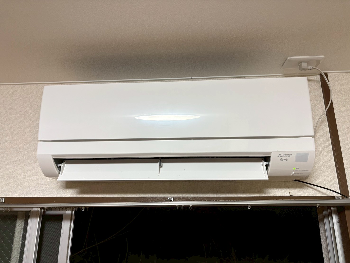 三菱電機 MSZ-GV2824-W エアコン交換工事【京都市左京区のマンション管理会社様より】