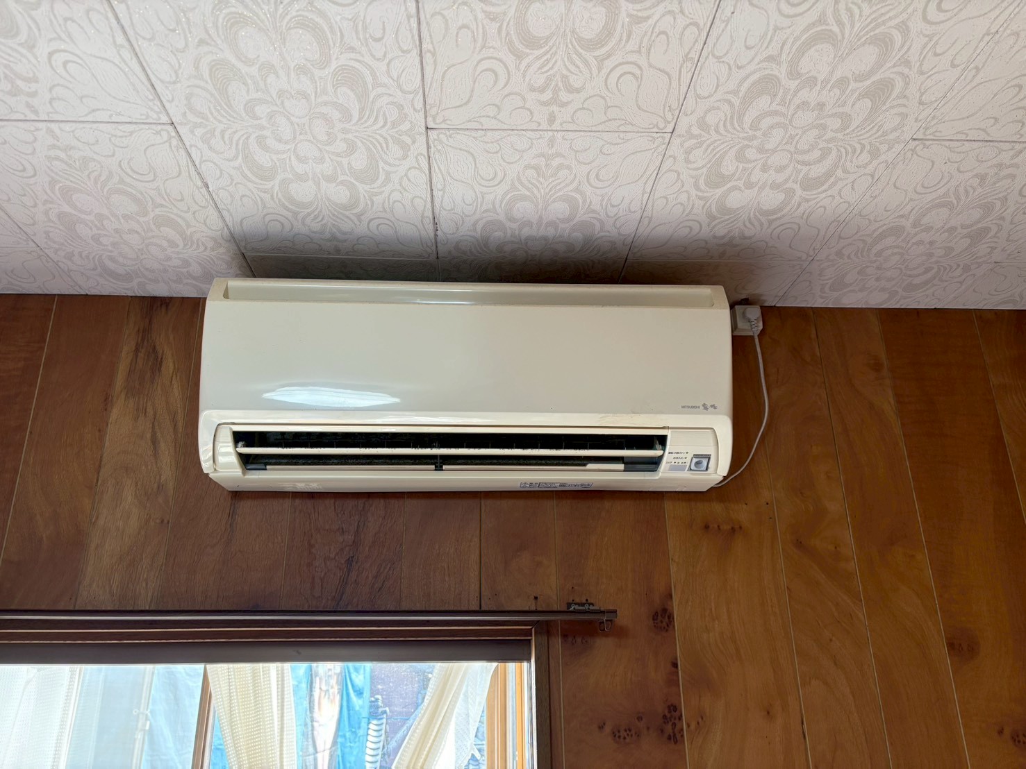 ダイキン　エアコン交換 2025年モデル Eシリーズ ストリーマ空気清浄＆結露水内部洗浄 ８畳用 S255ATES【京都市北区】