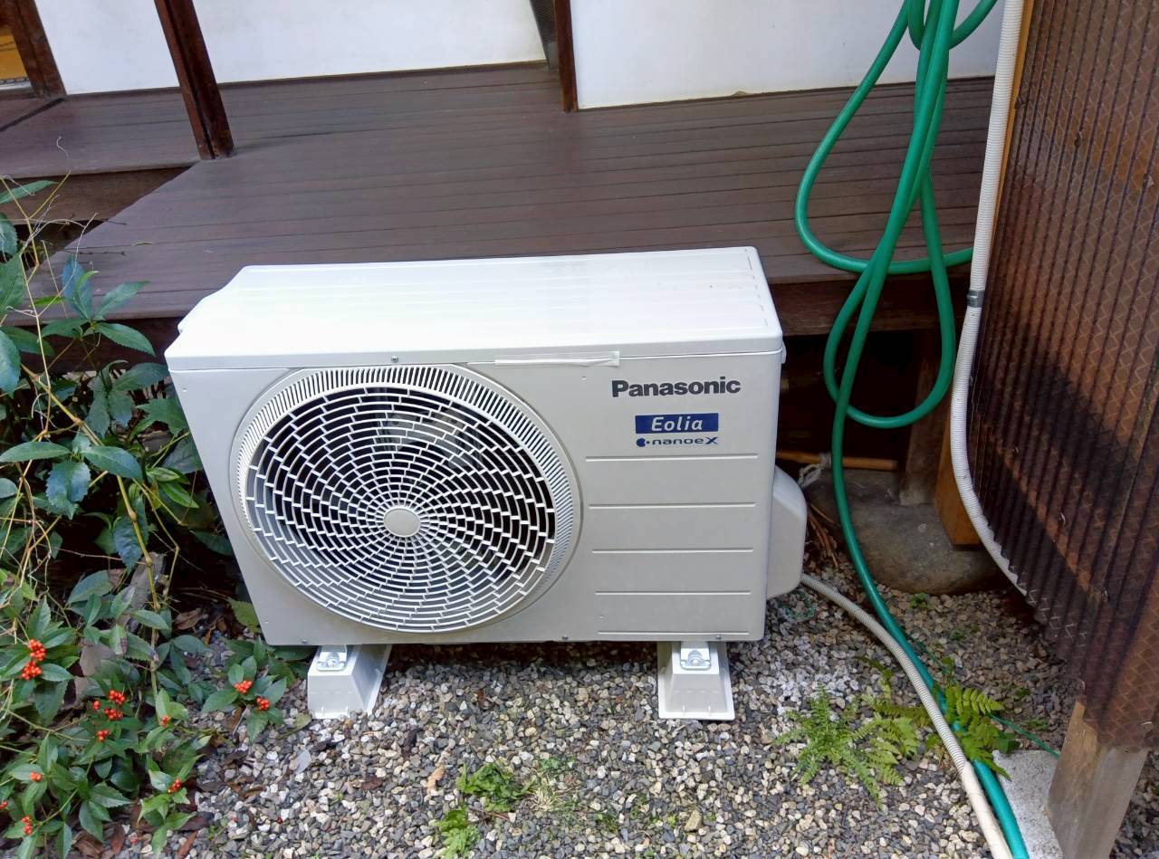 パナソニック ルームエアコン交換工事 2025年モデル  Jシリーズ（おもに14畳用）CS-405DJ 2-W【京都市上京区】
