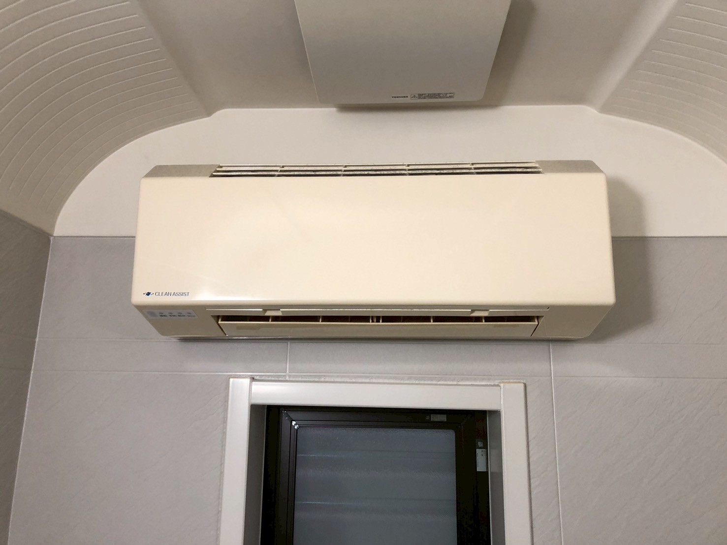 Rinnai リンナイ 浴室暖房乾燥機交換工事 壁掛型 RBH-W415K 【京都市北区】