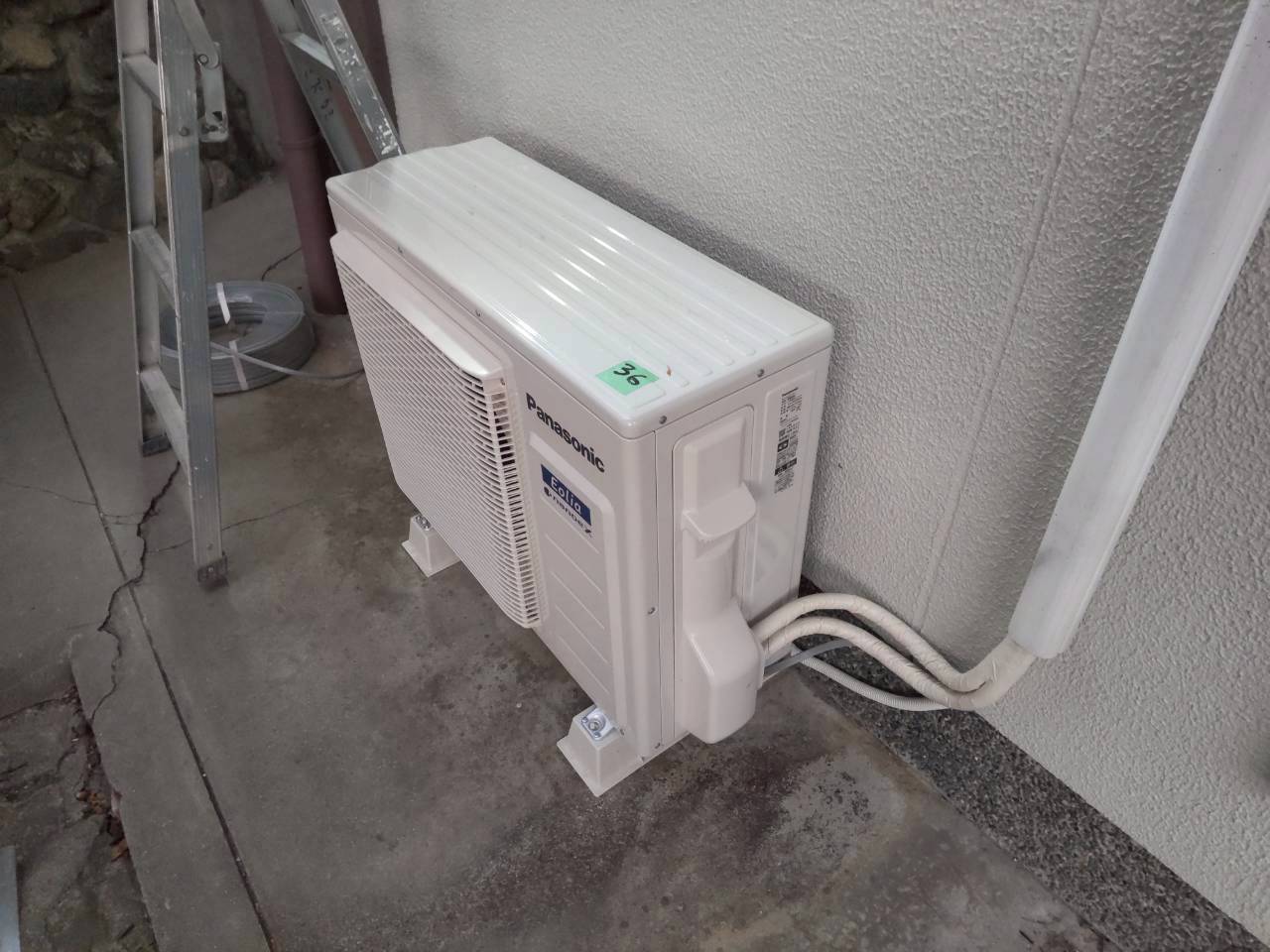 パナソニック インバーター冷暖房除湿タイプ ルームエアコンCS-565DEX2  エアコン交換工事【京都市左京区】