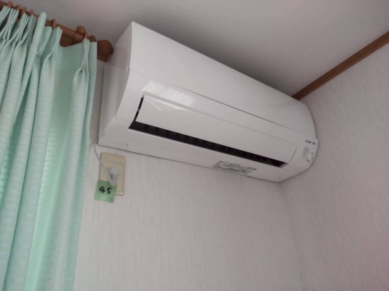 三菱電機 2025年モデル AXVシリーズ 10畳用 MSZ-AXV2825  エアコン交換工事【京都市左京区】