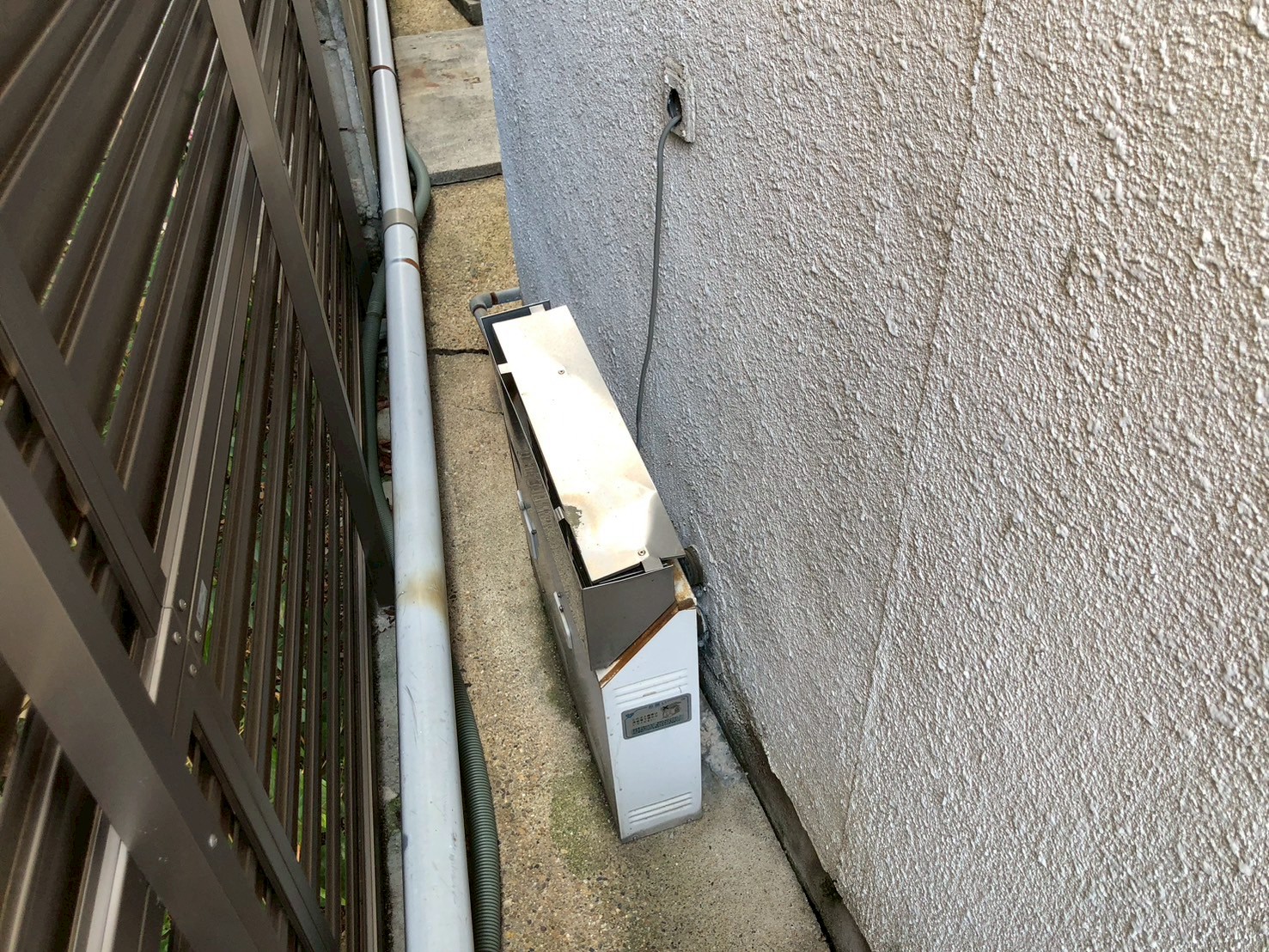 Rinnai リンナイ ガス給湯器 オート エコジョーズ 20号 RUF-K20EAW(A【京都市北区】