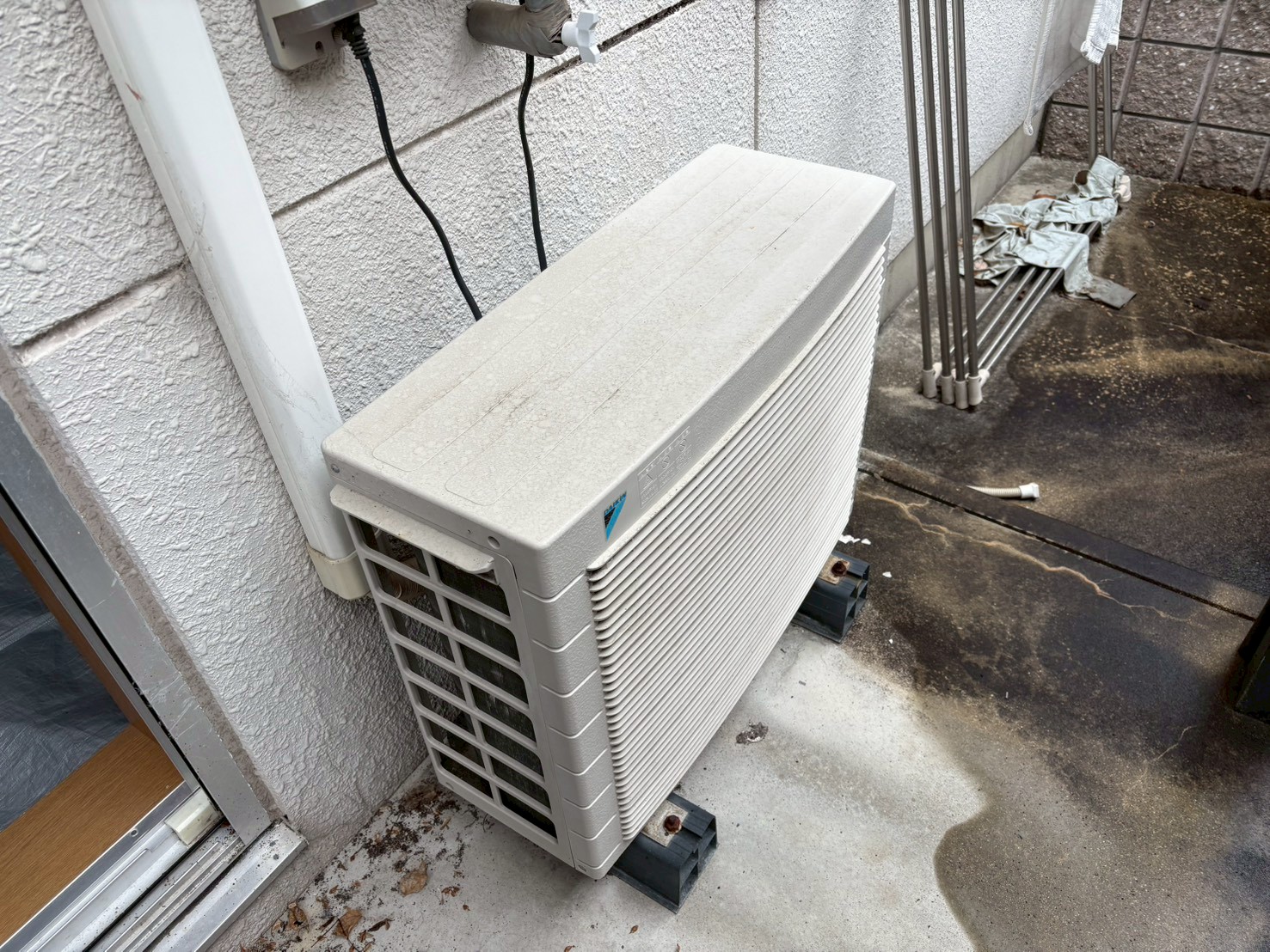 三菱電機 MSZ-エアコン交換工事 MSZ-GV2824-W 　スタンダードモデル  GVシリーズの2024年モデル（【京都市左京区のマンション管理会社様より】