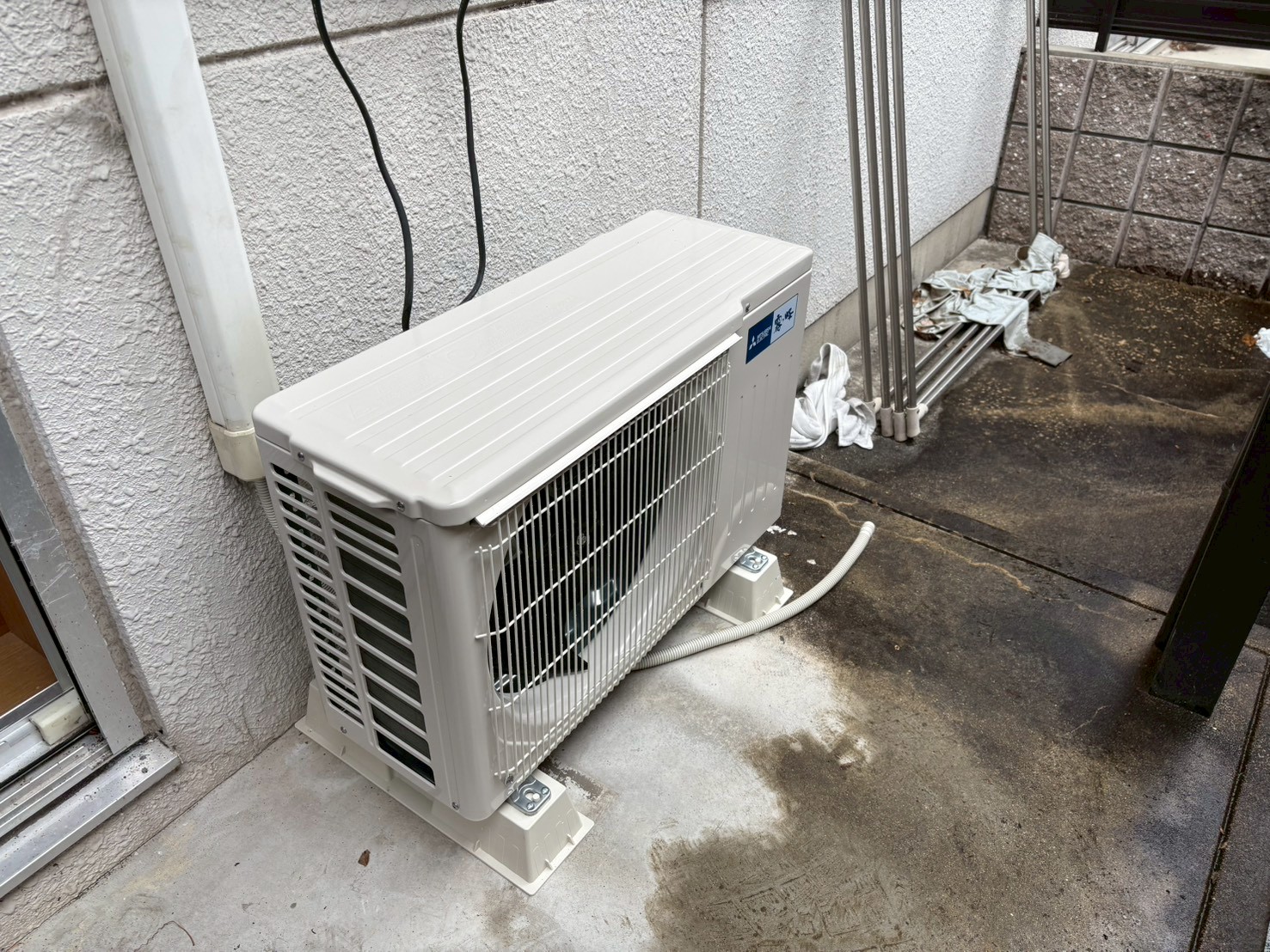 三菱電機 MSZ-エアコン交換工事 MSZ-GV2824-W 　スタンダードモデル  GVシリーズの2024年モデル（【京都市左京区のマンション管理会社様より】