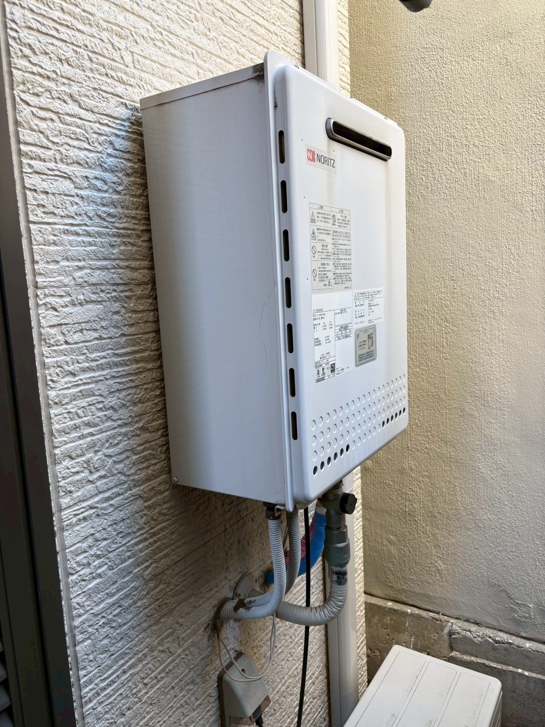 ノーリツ ガスふろ給湯器交換工事(都市ガス用 オートタイプ 24号)GT-2470SAW-1BL 【京都市上京区】