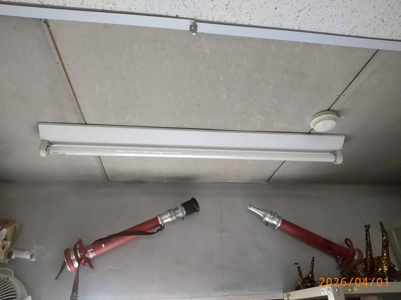 照明器具をLEDへ交換工事 三菱電機 EL-LHV42300 ＋ EL-LU44043NAHTN【京都市北区】