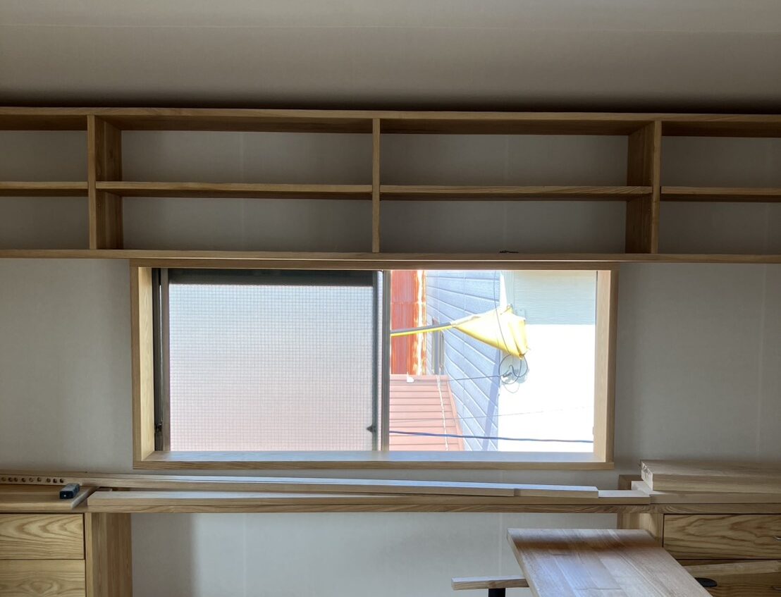 YKKapプラマードU 引き違いオーダー完成品 2枚建て  幅1638㎜高774㎜  複層    中桟ﾅｼLOWブルー透明 内窓リノベ 二重窓工事【京都市北区】