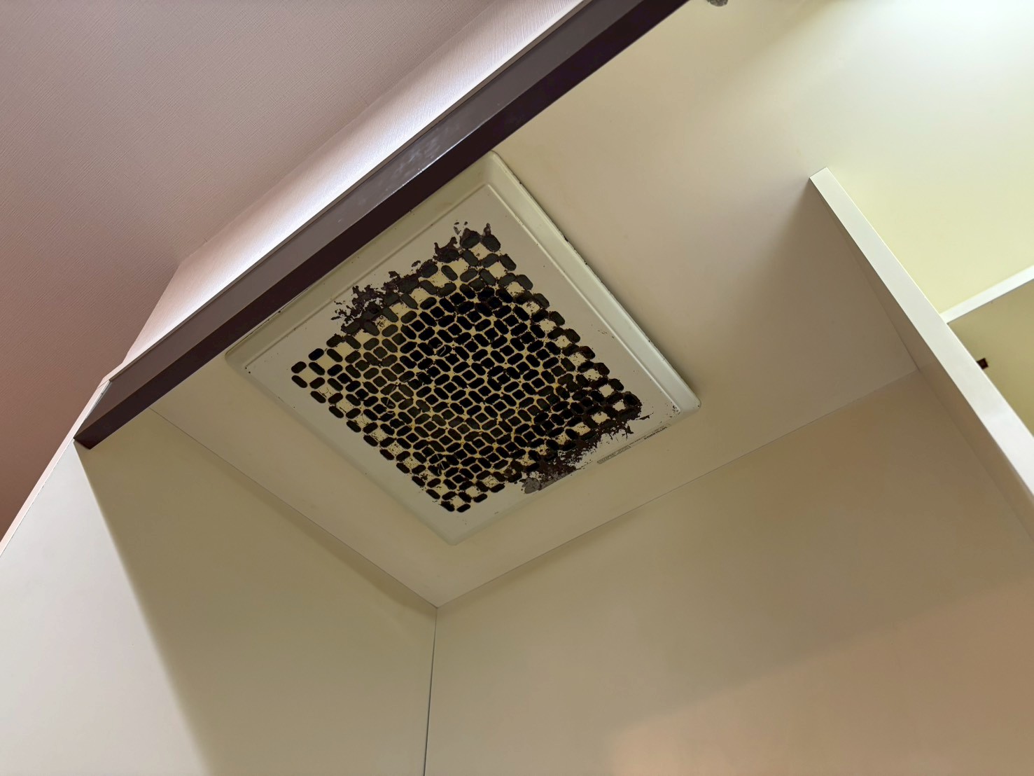 三菱電機 キッチン換気扇交換工事 VD-18Z14【京都市上京区のマンション管理会社様より】