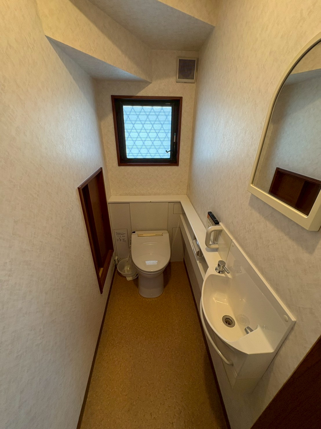 トイレリフォーム TOTO レストパルＬ型 キャビネットタイプ スリム収納タイプ UWTC11RS2CA12NNAH 【京都市北区】