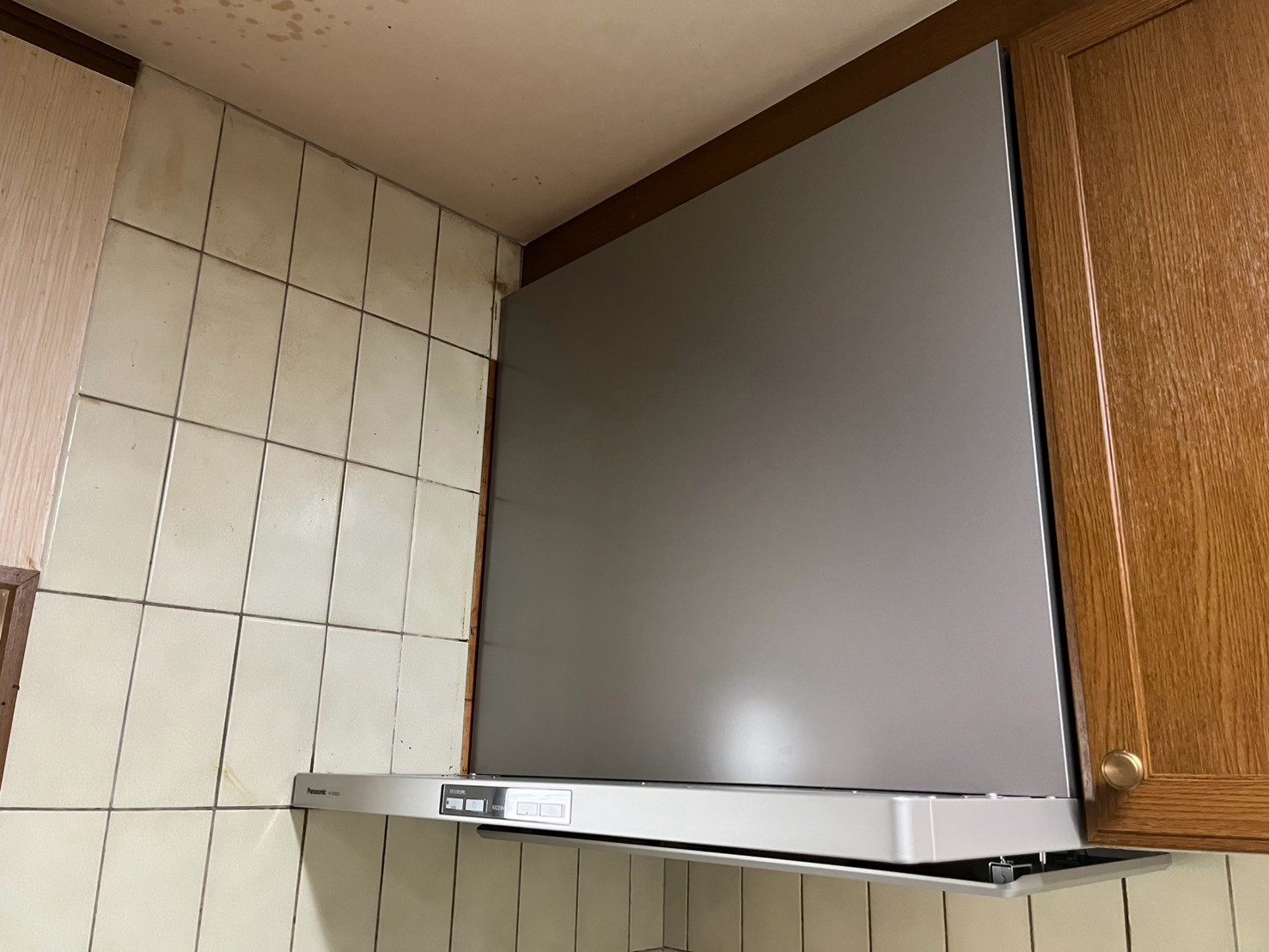 レンジフード交換工事 Panasonic　フラット形レンジフード　FY-75DED3-S+FY-MH766C-S【京都市左京区】